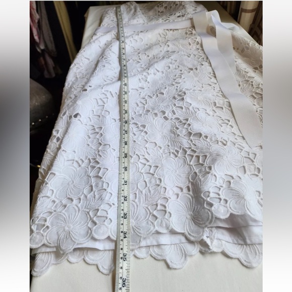 Lilly Pulitzer 10 NWT  Vintage White Kentucky Eyelet Sienna Dress orig $258 - Picture 7 of 7